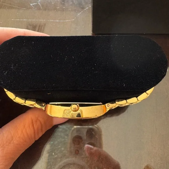 Wittnauer by Bulova Gold watch - Picture 7 of 10